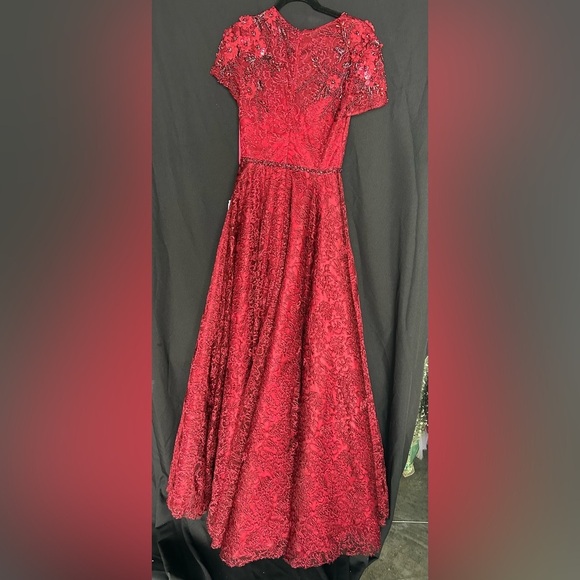 Mac Duggal 11216 EMBELLISHED ILLUSION CAP SLEEVE A LINE GOWN - Picture 2 of 6